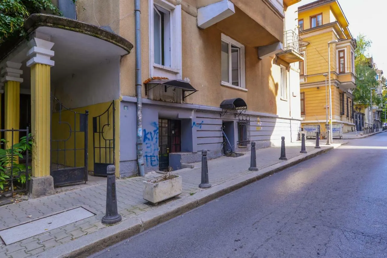 Aristocratic Sofia Studio Apartment Next To Cathedral By Flat Mаnager